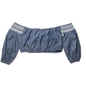 American Eagle Outfitter Blue Chambray Off Shoulder‎ Cropped Smocked Top Large